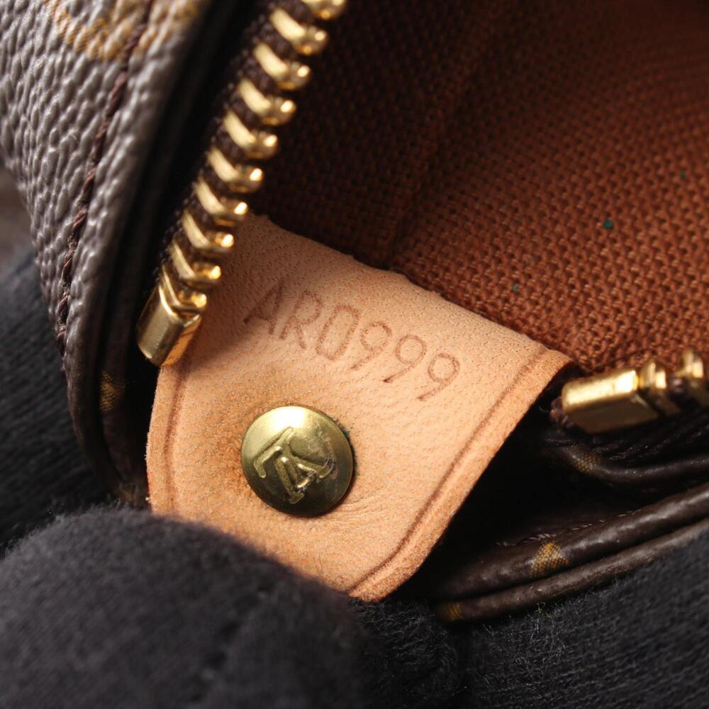 LOUIS VUITTON Brown Monogram Leather Tote Bag - Picture 5 of 11
